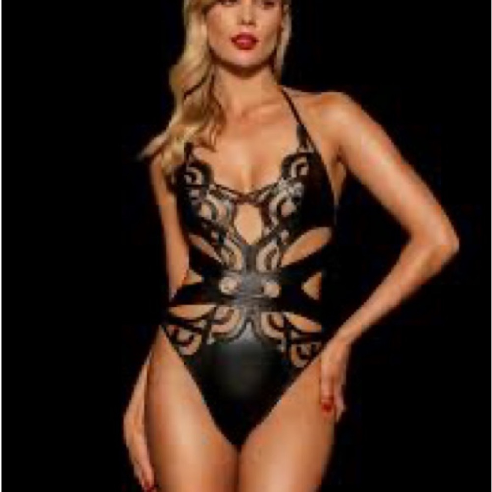 HONEY BIRDETTE CLAIRE BLACK VEGAN LEATHER BODYSUIT CUT OUT CHAIN DETAIL S RARE